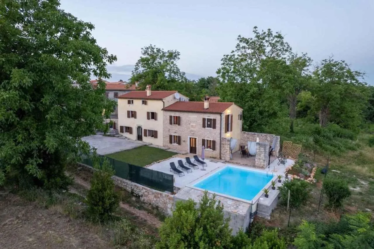 Holiday Home In Milotski Brijeg - Istrien 51829 Milotski Breg