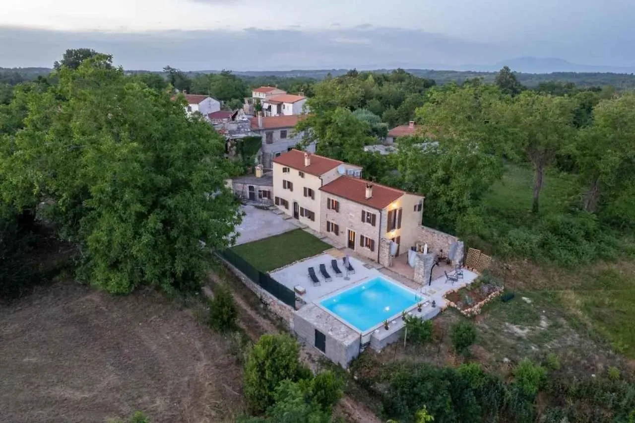 Holiday Home In Milotski Brijeg - Istrien 51829 Milotski Breg Croatia